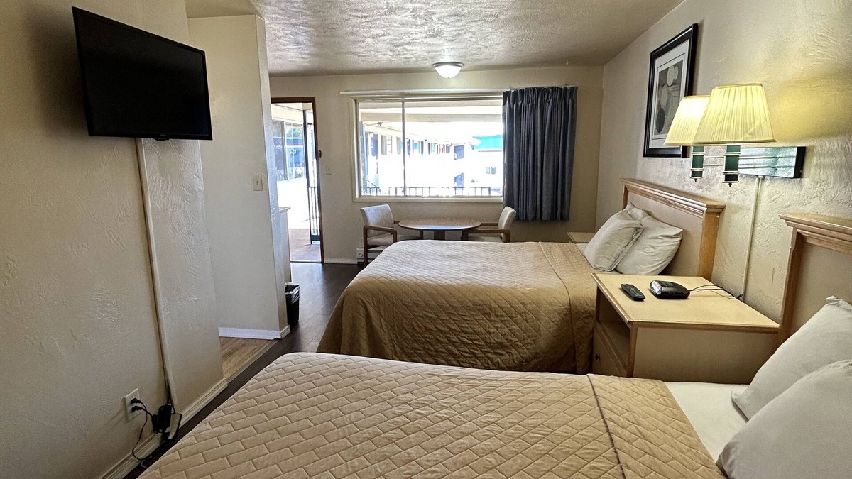 Reedsport Hotel | Economy Inn Reedsport