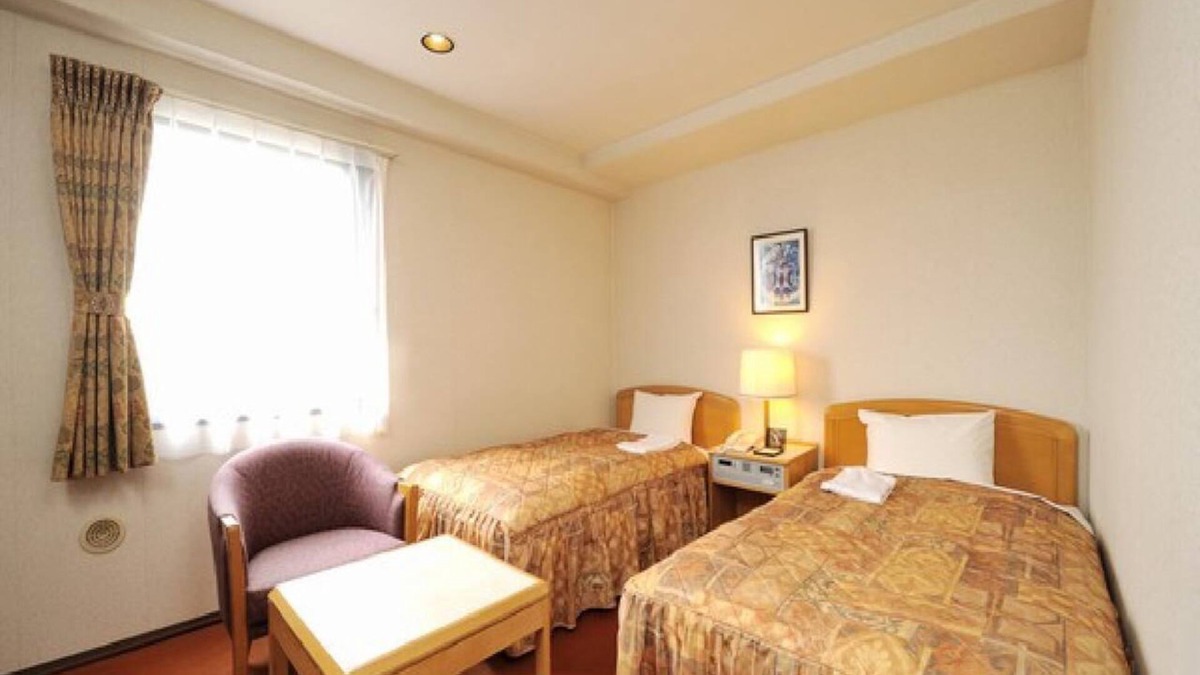 Kisarazu Hotel | Economy twin smoking room with breakfast of your c/Kisarazu Chiba
