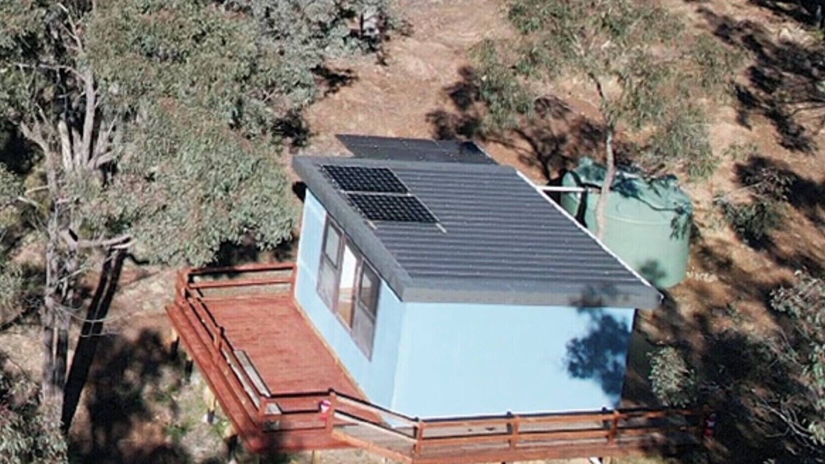 Tambaroora Cabin | EcoStay Mountain Huts for the green energy loving outdoor enthusiasts!
