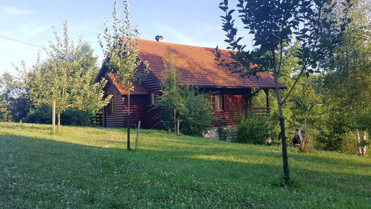 Mreznica House | Ecotourism Mrežnica, a family resort hidden in pure nature.