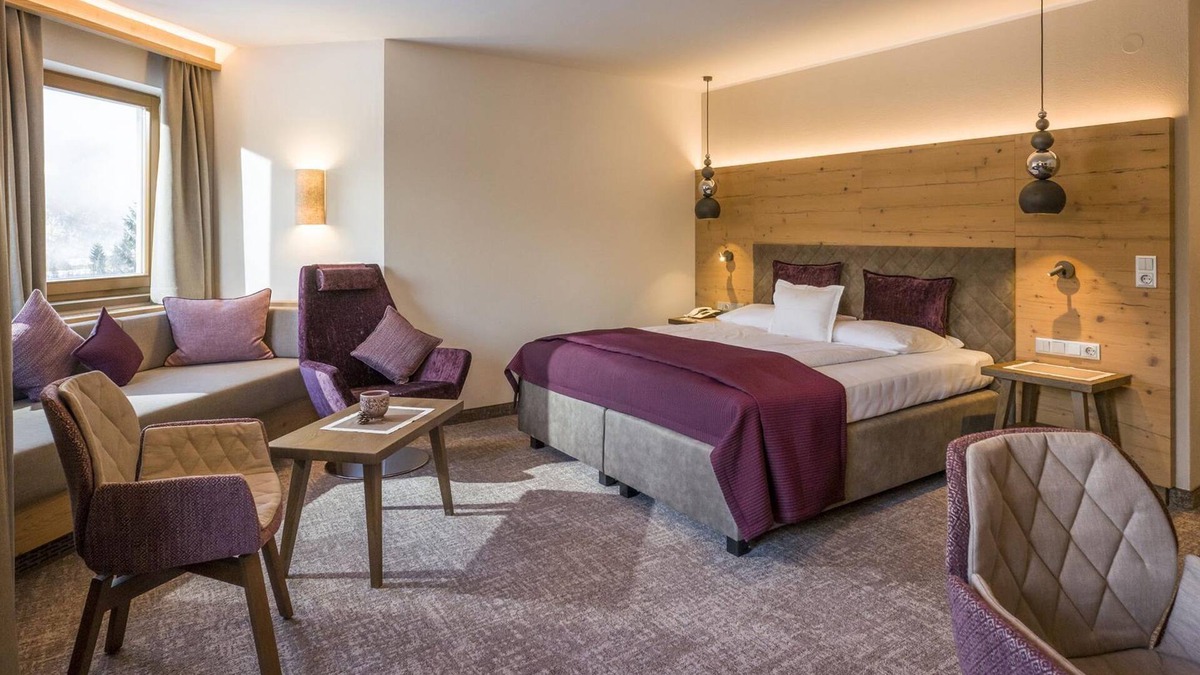 Muhlthal Apartment | Edelweiss 2 nights - Hotel Bergkristall