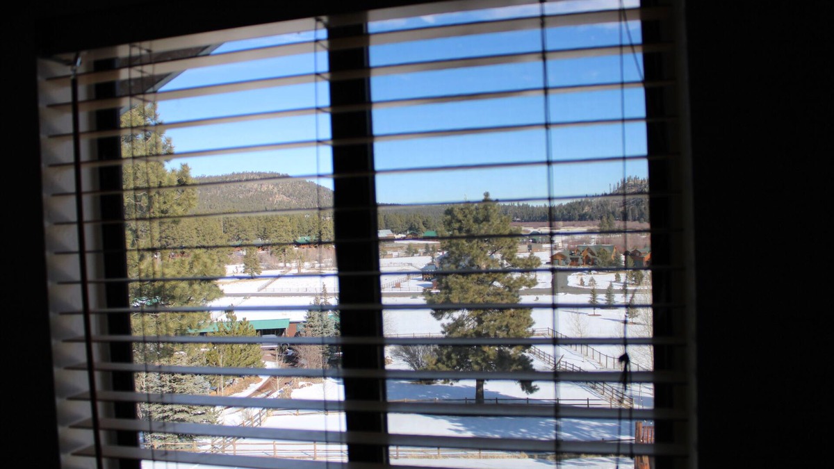 Greer Cabin | Edelweiss Resort and Restaurant