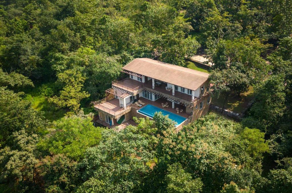 Lonavala Villa | Eden Glade - Khopoli - Mountain-view villa with Private pool, Spacious decks & Indoor activities