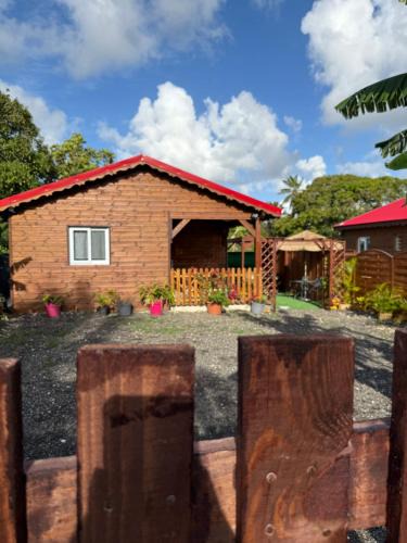 Petit-Canal Villa | Eden hibiscus