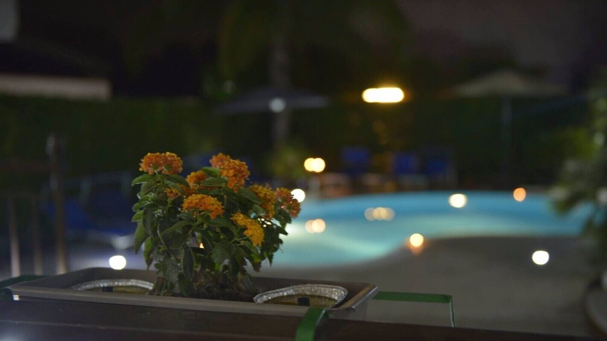 Torre Annunziata Villa | "Eden Holiday House Pompeii" Private Pool & Garden. Apartment 2