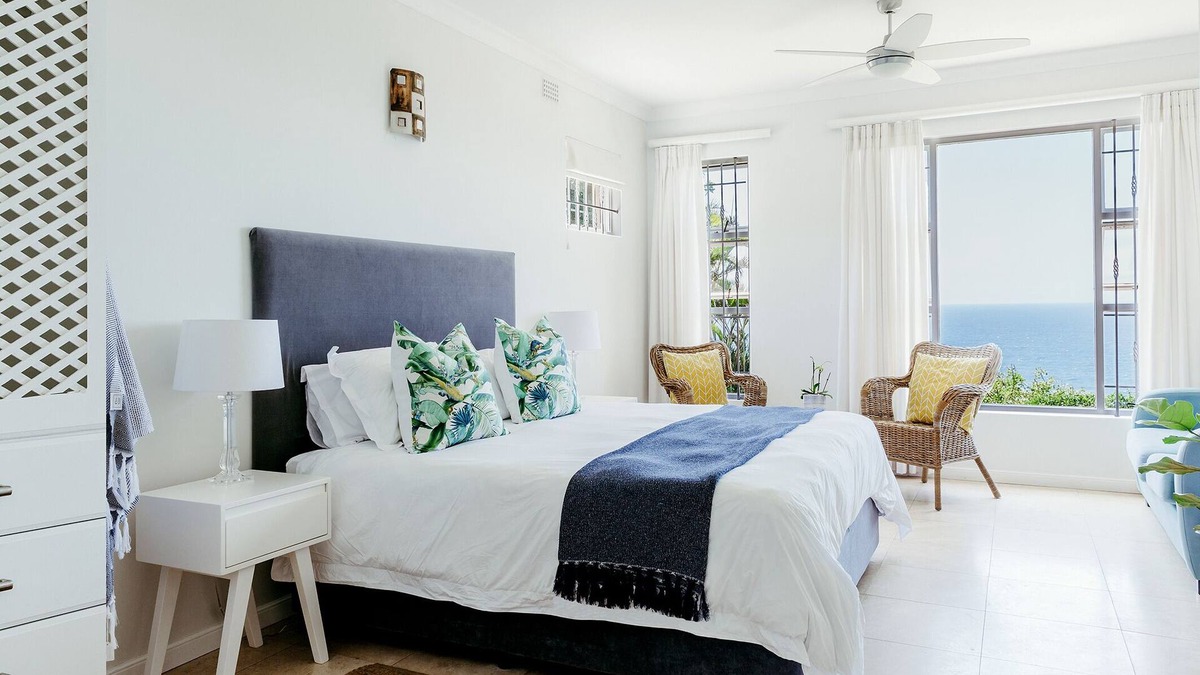 Sheffield Beach Cottage | Eden View Cottage.