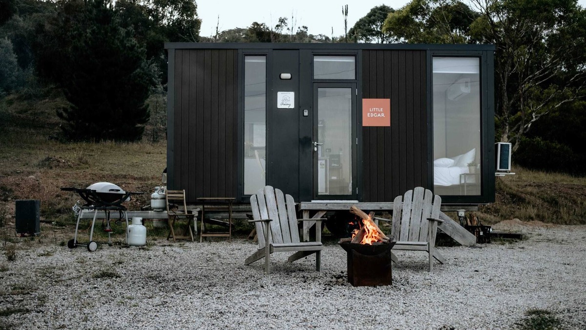 Lake George House | Edgar at Lake George Winery by Tiny Away