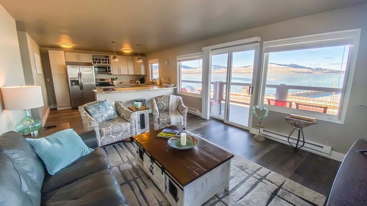 Polson Condo | Edgewater #8 Scout