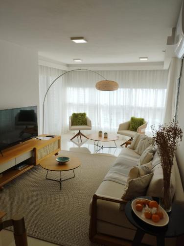 San Rafael Apartment | Edificio Look Brava 04-08