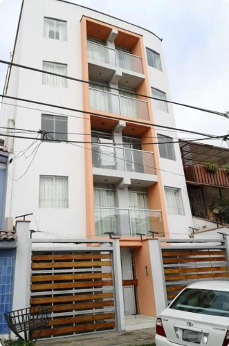 Lima Apartment | Edificio Multi-Familiar
