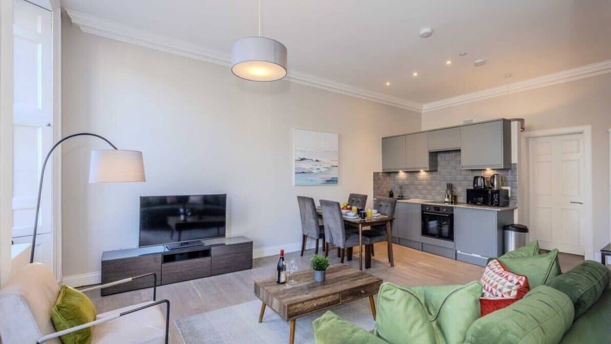 West End Apartment | Edinburgh City Centre 2 Bed Apartment
