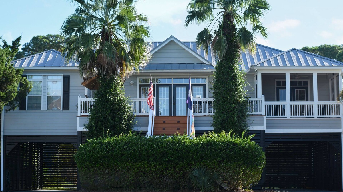 Ocean Ridge House | Edisto Beach House on Golf Course with GOLF CART available!