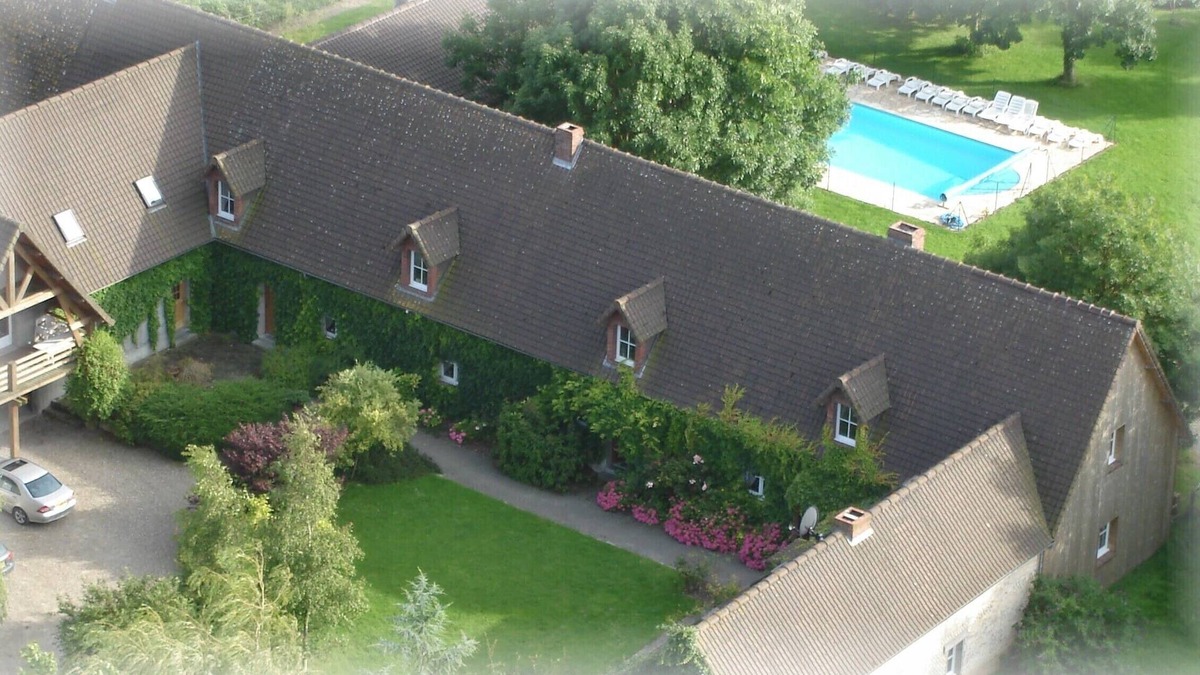 Monchaux Cottage | EDONIAA vacation rentals in the heart of the Bay of Somme