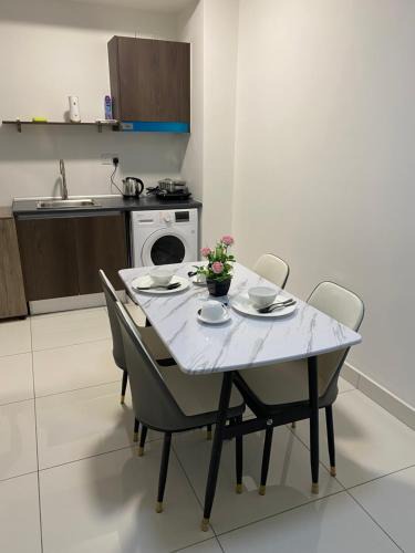 Usj 1 Apartment | Edumetro apartment,subang jaya by Fieza