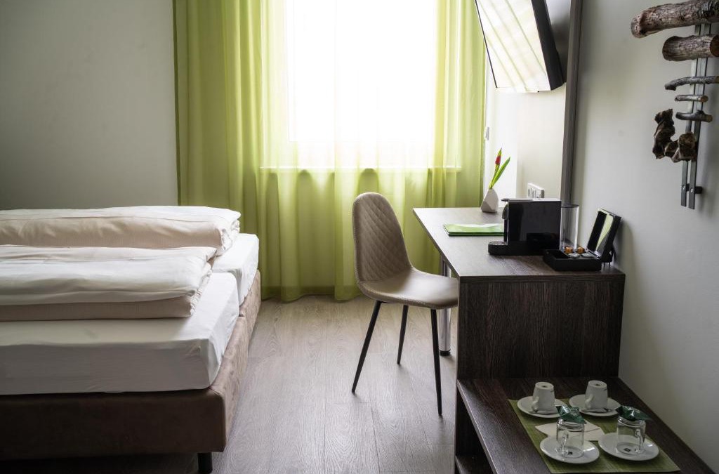 Graz-Straßgang Hotel | eee Hotel Graz