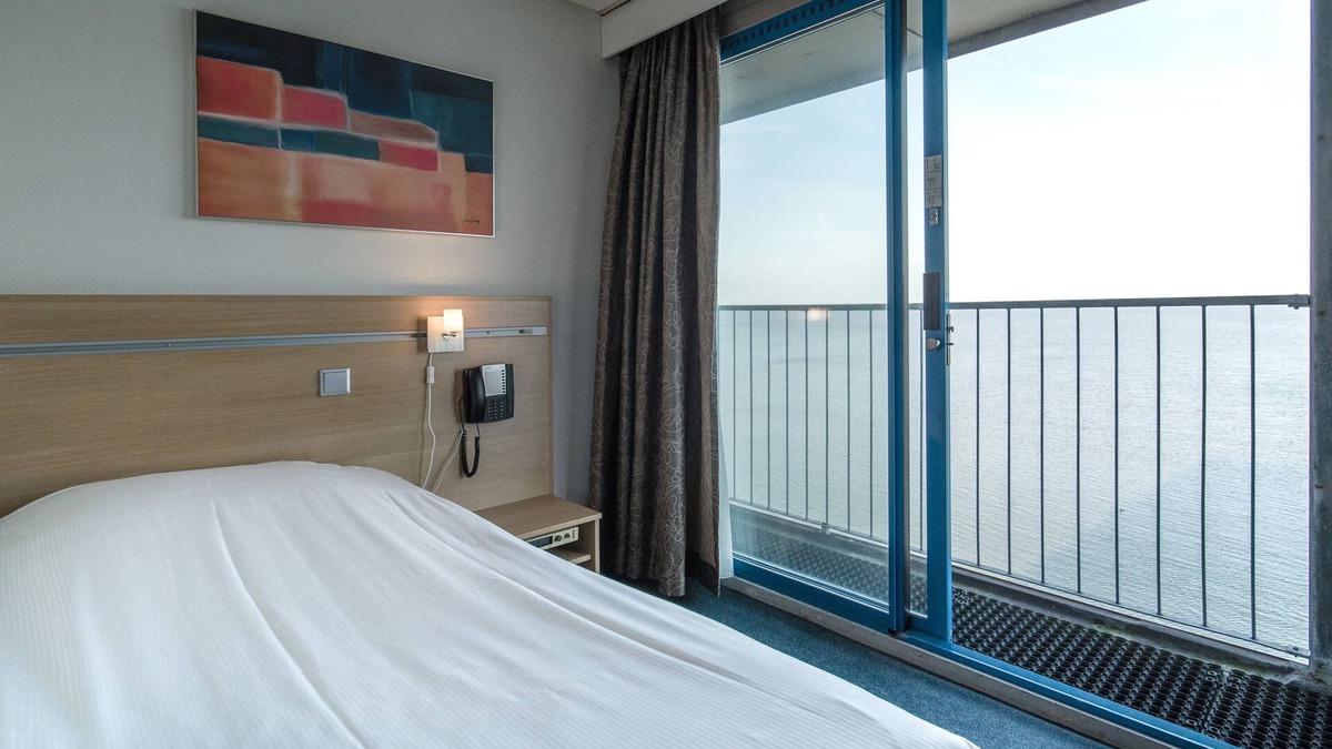 Municipality of Delfzijl Hotel | Eemshotel