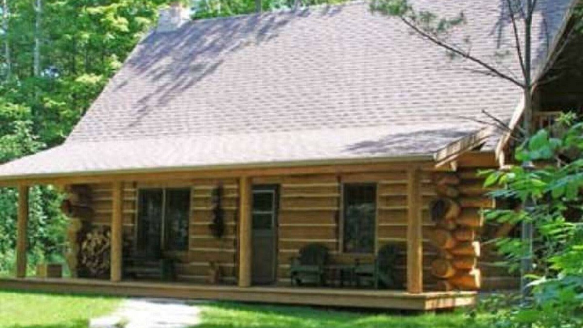 Egg Harbor Cabin | Egg Harbor Log Cabin, Door County