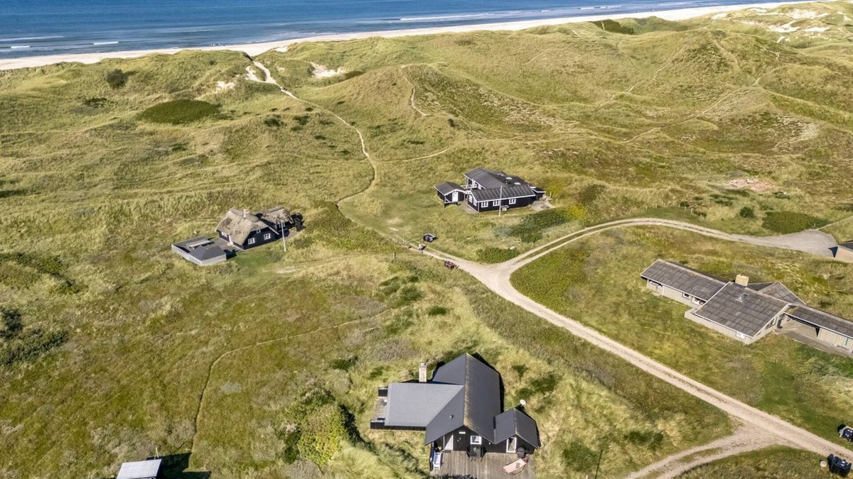 Houvig House | "Eggert" - from the sea by Interhome
