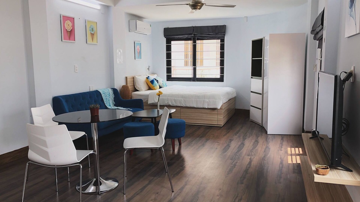 Hai Chau Apartment | /EGGHOME Vietnamese house in tranquil neighborhood