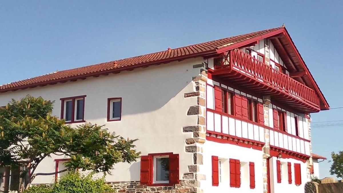 Saint-Pee-sur-Nivelle House | EHIA - SAINT-PEE-SUR-NIVELLE