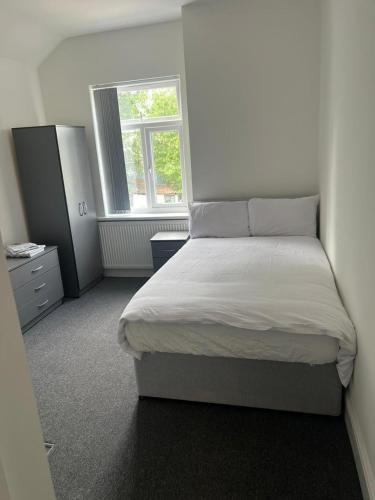 Erdington Apartment | Ehsaan Birmingham Resort