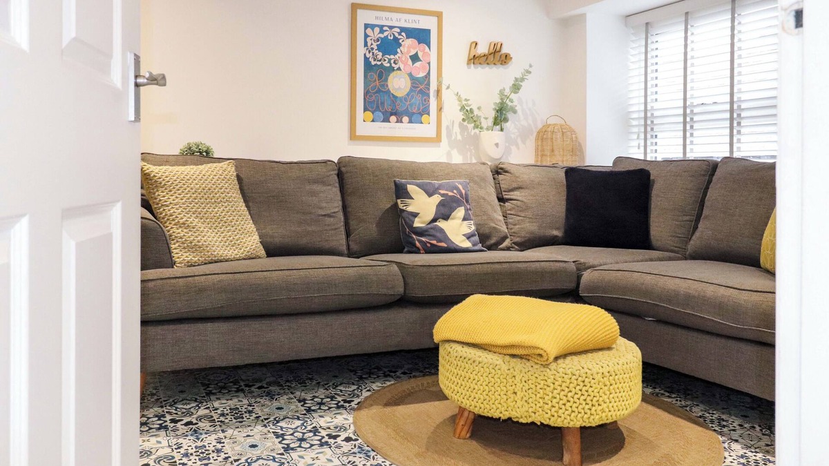 Cullen Cottage | EIDER COTTAGE, pet friendly, character holiday cottage in Cullen
