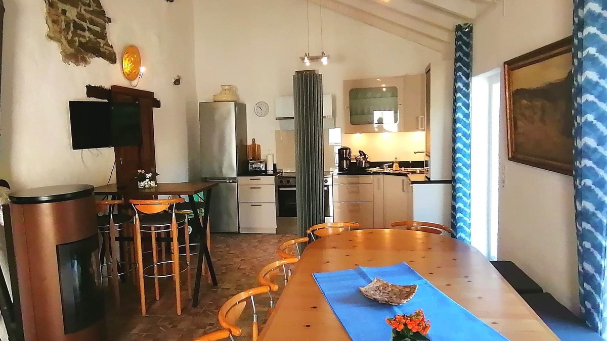 Ammeldingen bei Neuerburg House | Eifel holiday home - large living room - 5 bedrooms - private use!