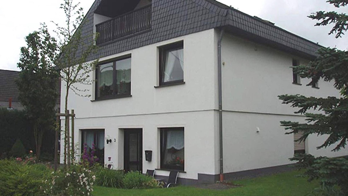 Oberstadtfeld Apartment | Eifel Garden Hideaway