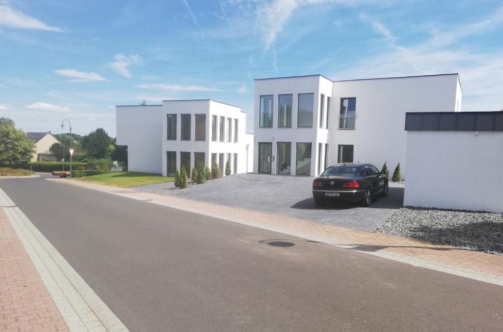 Schwirzheim Apartment | eifel24, neu, modern mit Dachterrasse