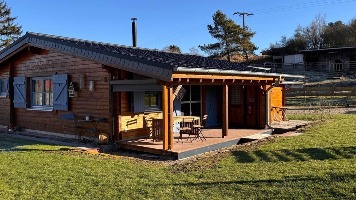 Hillesheim House | EifelChalet Niederehe - 4-bed vacation home EifelChalet, 2 bedrooms