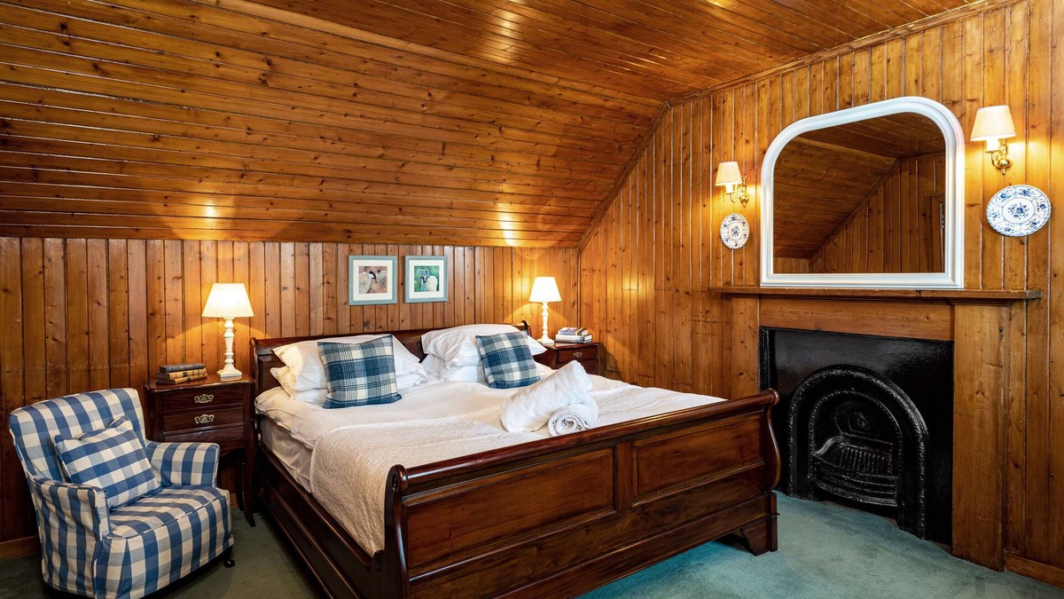 Breakish Hotel | Eilean Iarmain