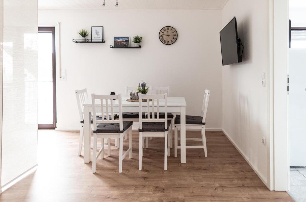 Edingen-Neckarhausen Apartment | Eindrucksvolles Gruppen– und Monteursloft
