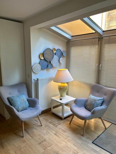 Kleinmachnow Apartment | Einliegerwohnung mit Wintergarten (EG)
