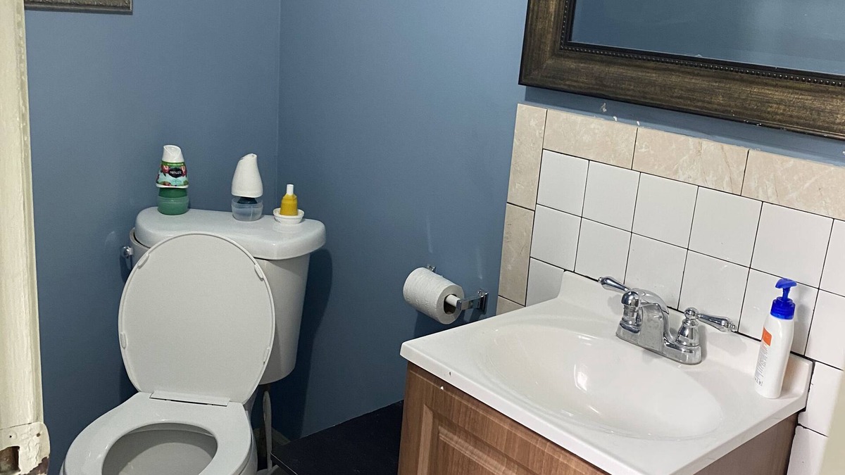 Olney-Oak Lane Apartment | Einstein Hospital & Salus University