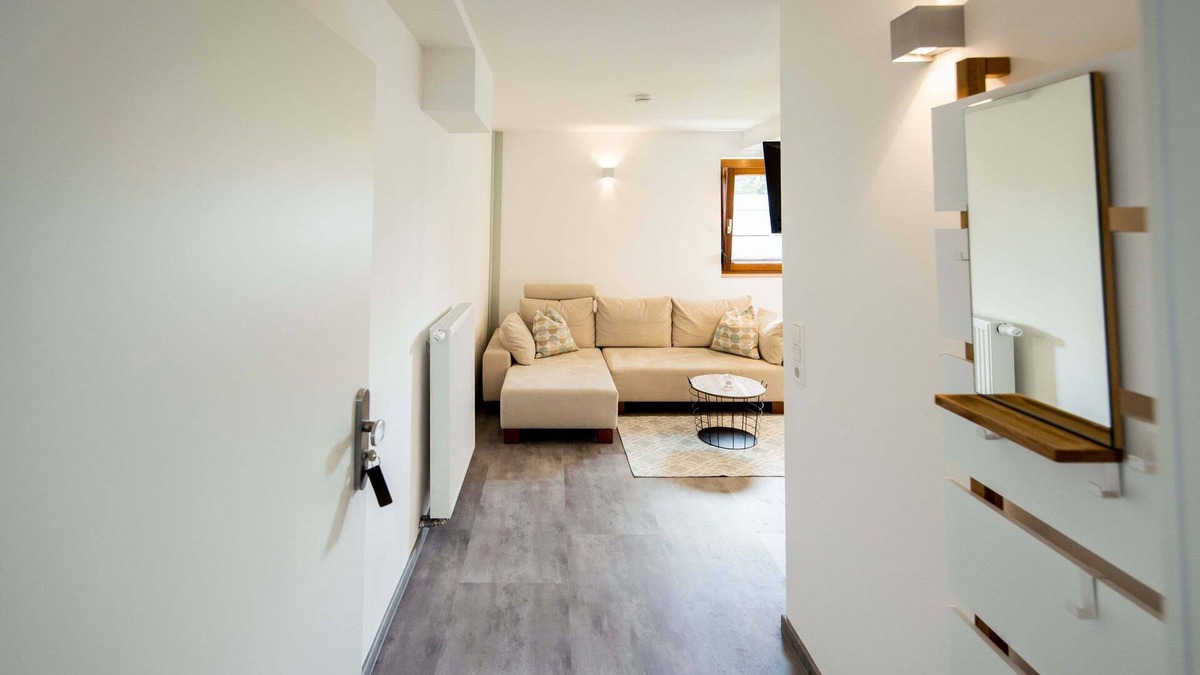 Oetisheim Apartment | Einzimmer Maisonette Wohnung Kräuterglück mit 30qm, Schlafbereich auf Oberer Etage, Max. 2 Personen