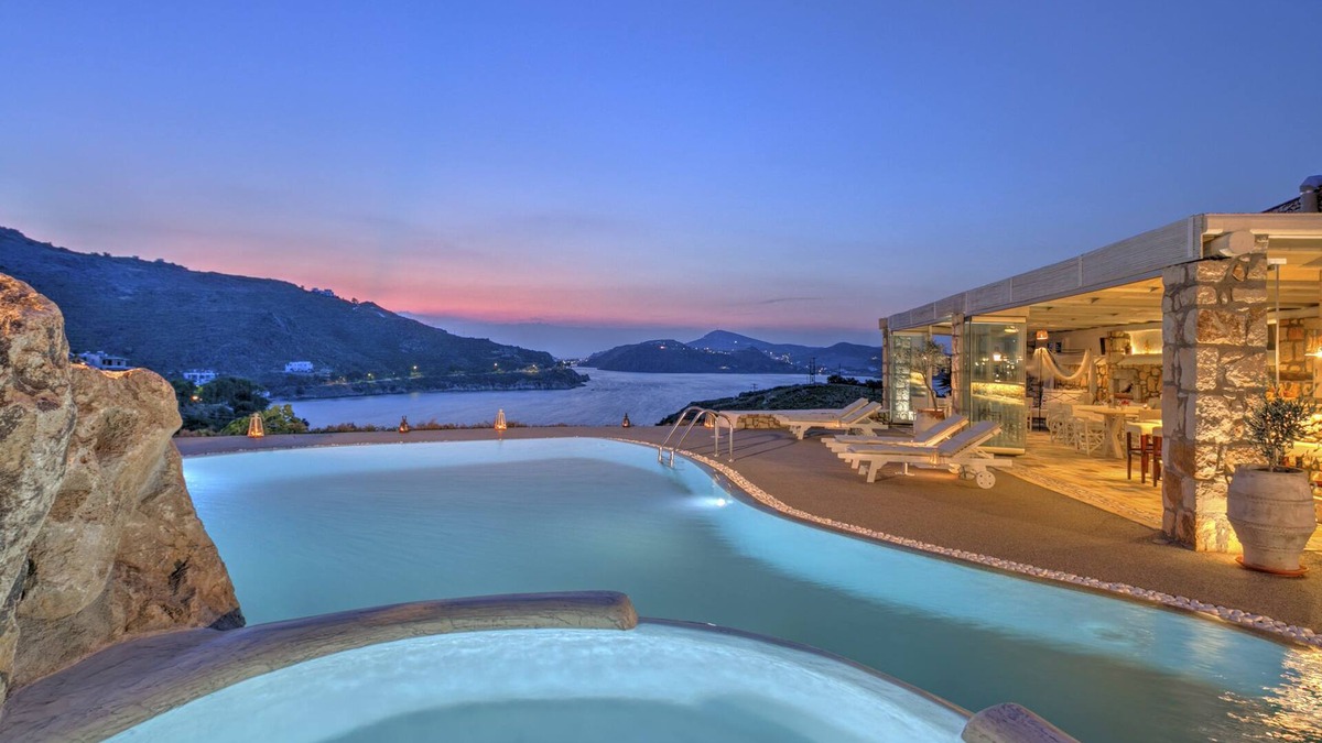 Sapsila Villa | Eirini's Luxury Hotel Villas