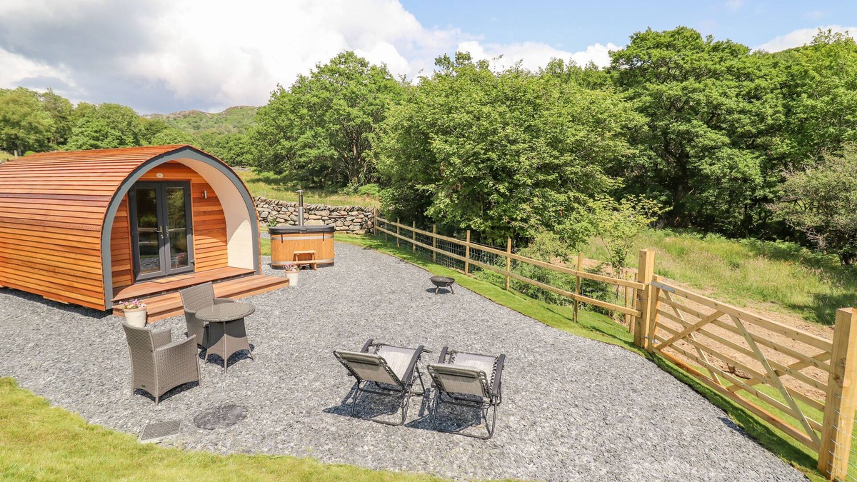 Llanelltyd Cottage | EIRLYS, pet friendly, character holiday cottage in Dolgellau