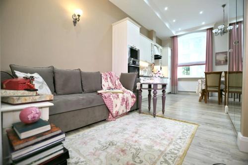 Swiebodzin Apartment | Ekskluzywny apartament w pałacu z parkiem Palac Chociule