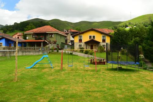 La Robellada House | El Balcón de Onís