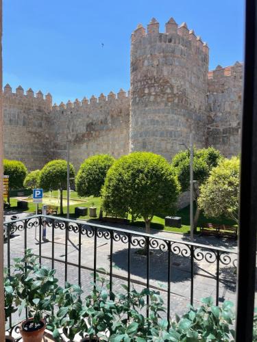 Old Town of Avila Apartment | El balcón de la Muralla