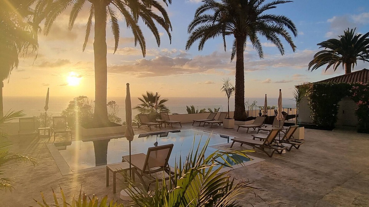 Realejo Alto Apartment | El BOLLULLO, vistas al mar y terraza privada