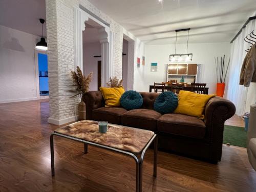 Torre del Campo House | El Caminito, CasaRural en Torredelcampo