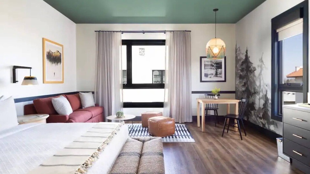 Merced Hotel | El Capitan Hotel, Junior Suite | 2 Units | Near UC Merced