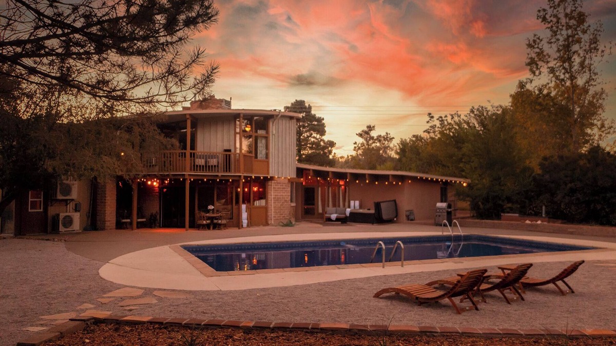 Pojoaque House | El Caracol Court 15 mins North Of Santa Fe!