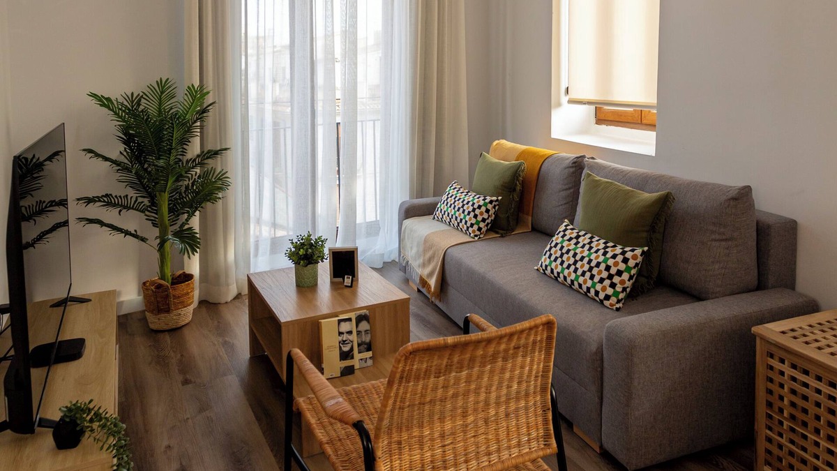 Barrio del Carmen Apartment | EL CARMEN VALENCIA, FLOOR 3 WITH ELEVATOR, NEW APARTMENT.