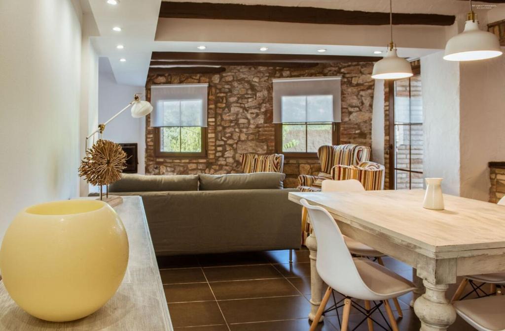 Capafonts House | El celler de Cal Garriga