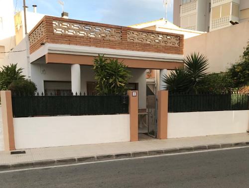 Miramar Beach House | El Chalet de Lola