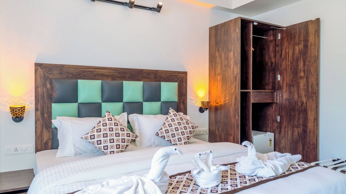 Rajkot Hotel | EL CLASSICO