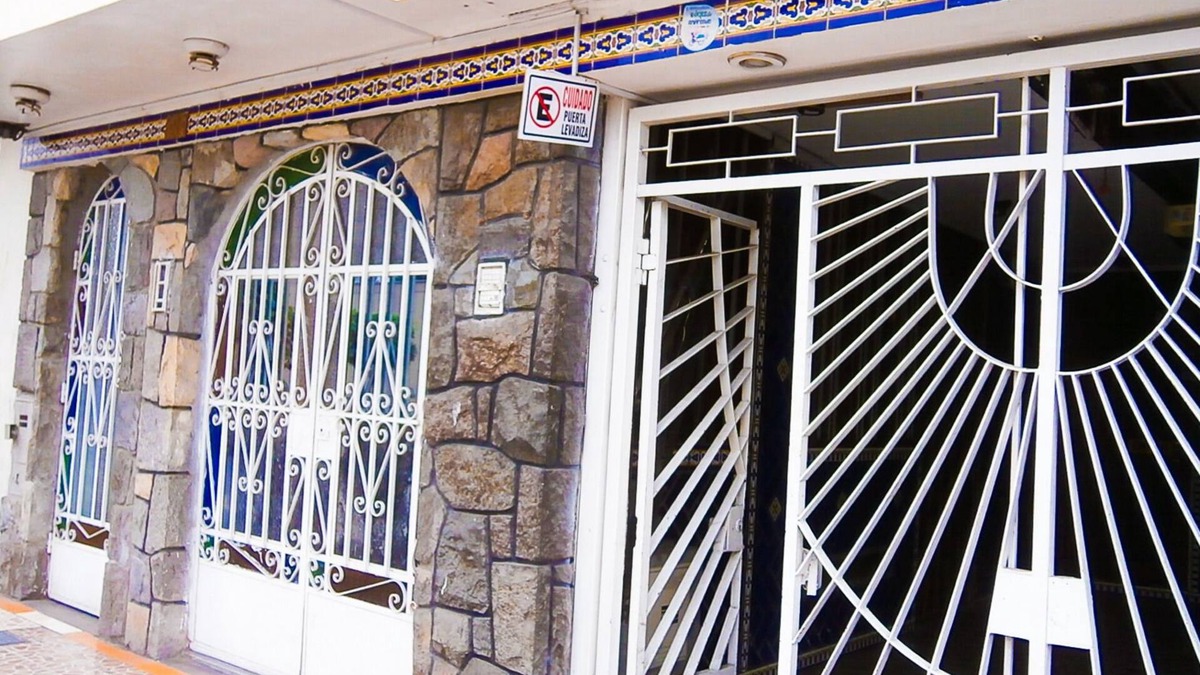 San Martin de Porres House | El Dorado Residencial
