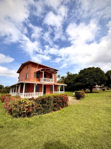 San Bernardo del Viento House | El Faro de los Abuelos
